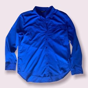 Button down blouse ⬇️